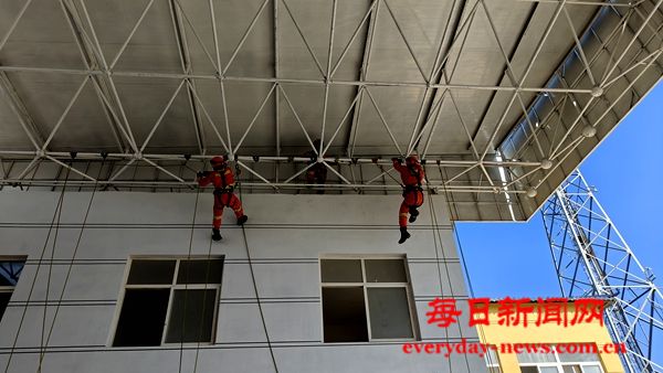 88d2d0d816c48af9845bba47ec3ad25.jpg