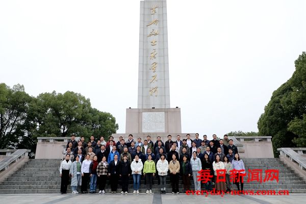 正在1.jpg 正在1.jpg