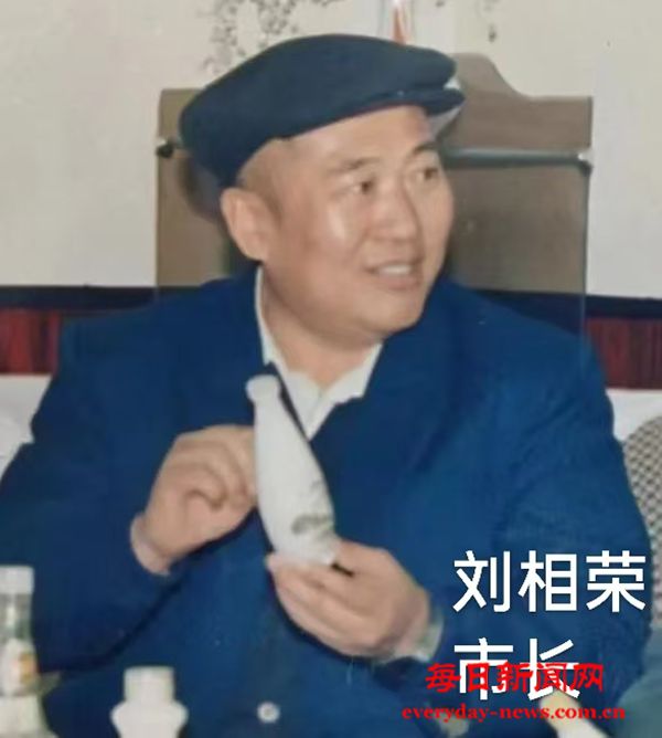 1.jpg