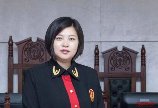 喜报！永城法院崔丹丹荣膺“人民法院商事审